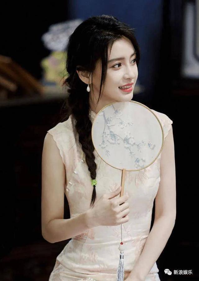 火成这样，女明星都要抢着穿？