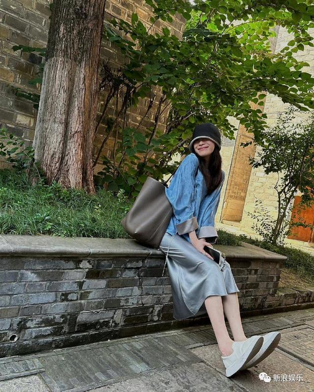火成这样，女明星都要抢着穿？