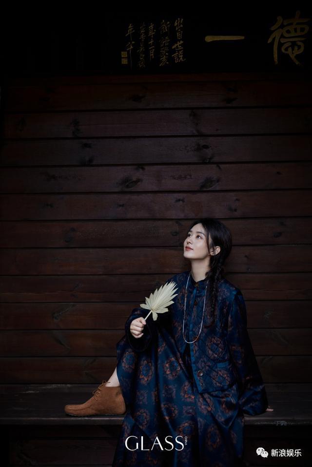 火成这样，女明星都要抢着穿？