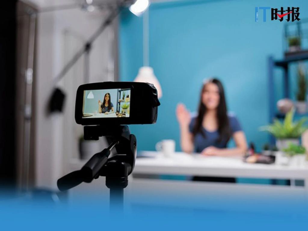 李佳琦和东方甄选双双“翻车” 2023年或成直播分水岭