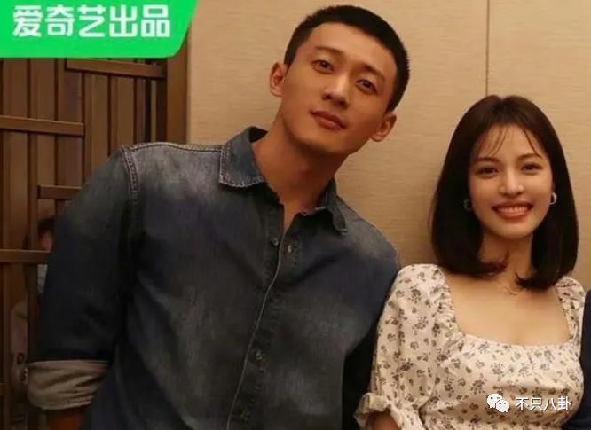 姐又换新男友了！和他啥时分的啊？