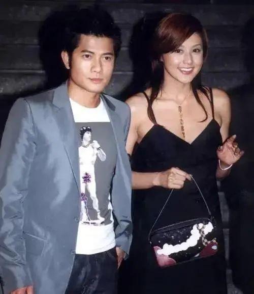 香港第一才女，62岁未婚，一生只为一个人