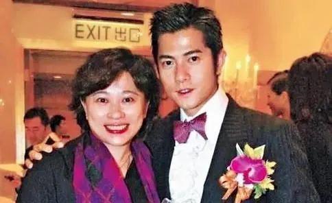 香港第一才女，62岁未婚，一生只为一个人