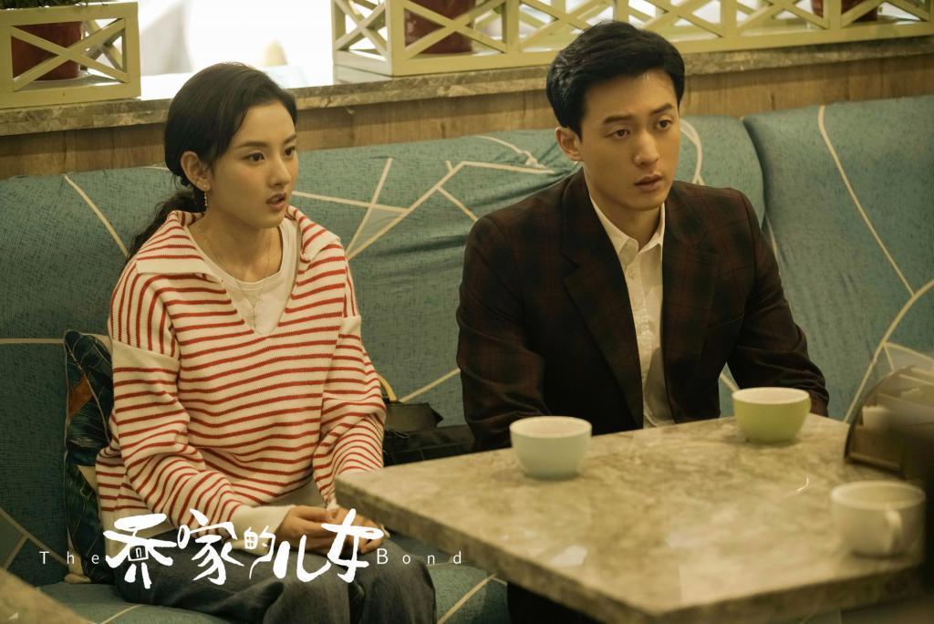 地下恋瞒不住了！玩剧组情侣，劈腿小男友？