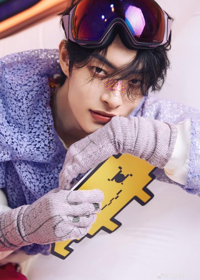 木子洋回母校办讲座 幽默回应“如何面对质疑”