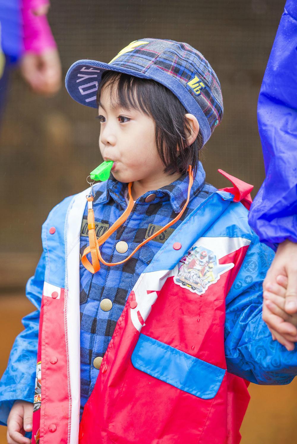 《爸爸去哪儿》播出10年了，天天出国留学，Kimi长相清秀