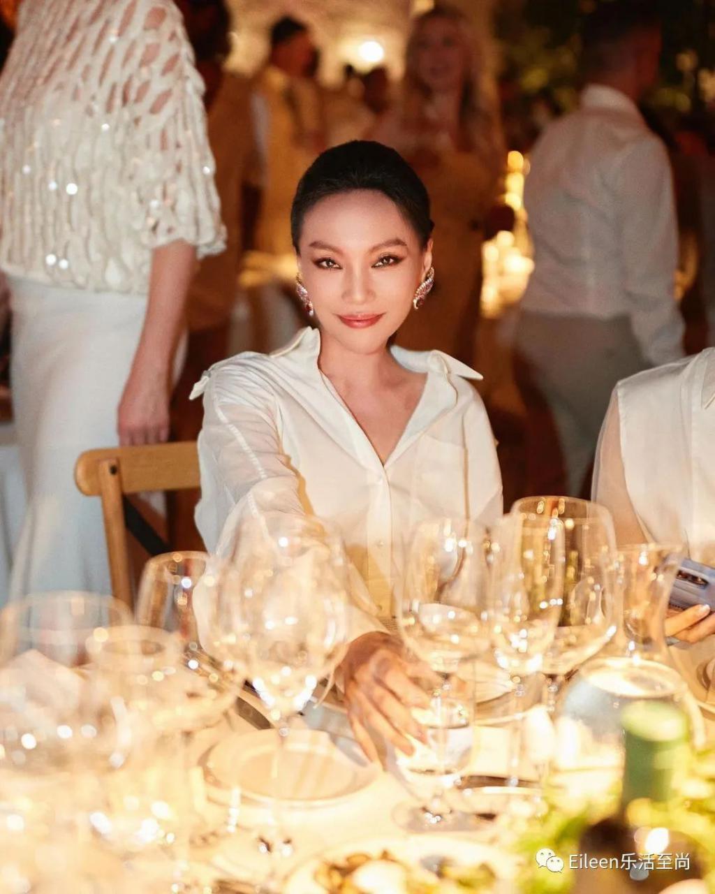 奶茶妹妹都给她让位？第一名媛回归京圈现在怎么样？