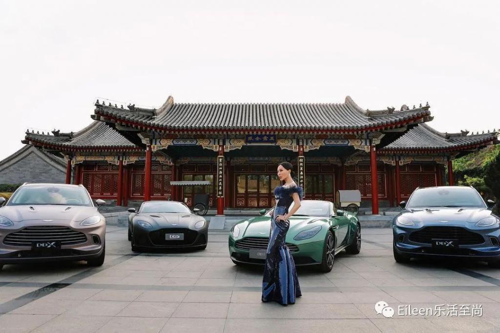 奶茶妹妹都给她让位？第一名媛回归京圈现在怎么样？