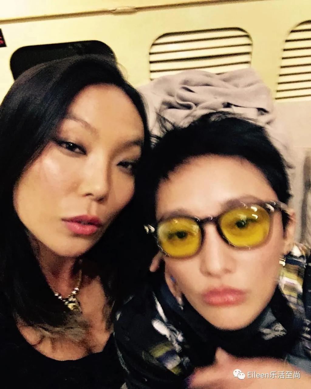 奶茶妹妹都给她让位？第一名媛回归京圈现在怎么样？