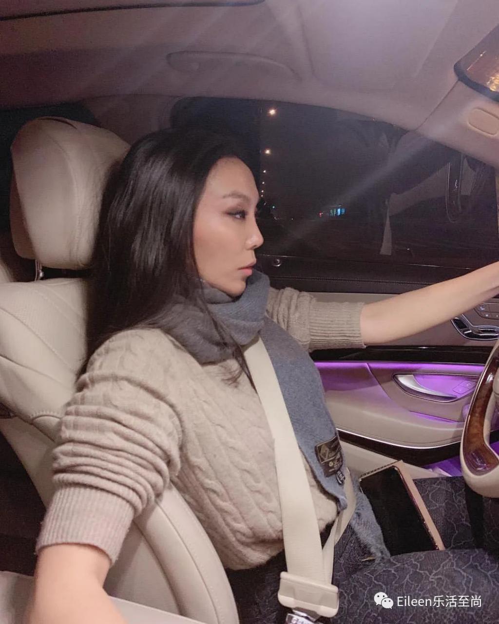 奶茶妹妹都给她让位？第一名媛回归京圈现在怎么样？