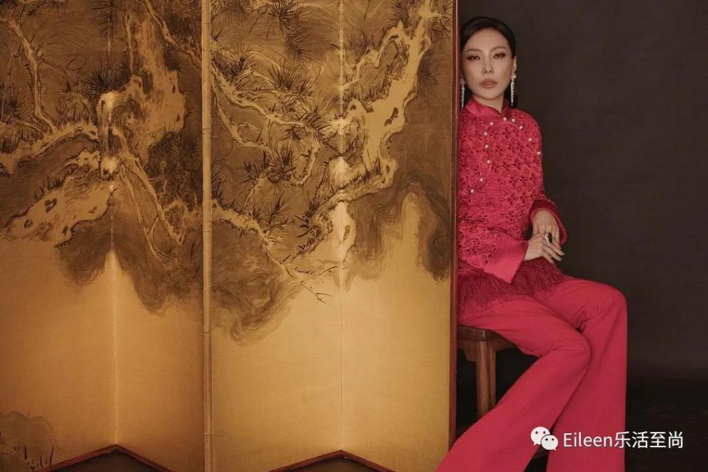 奶茶妹妹都给她让位？第一名媛回归京圈现在怎么样？