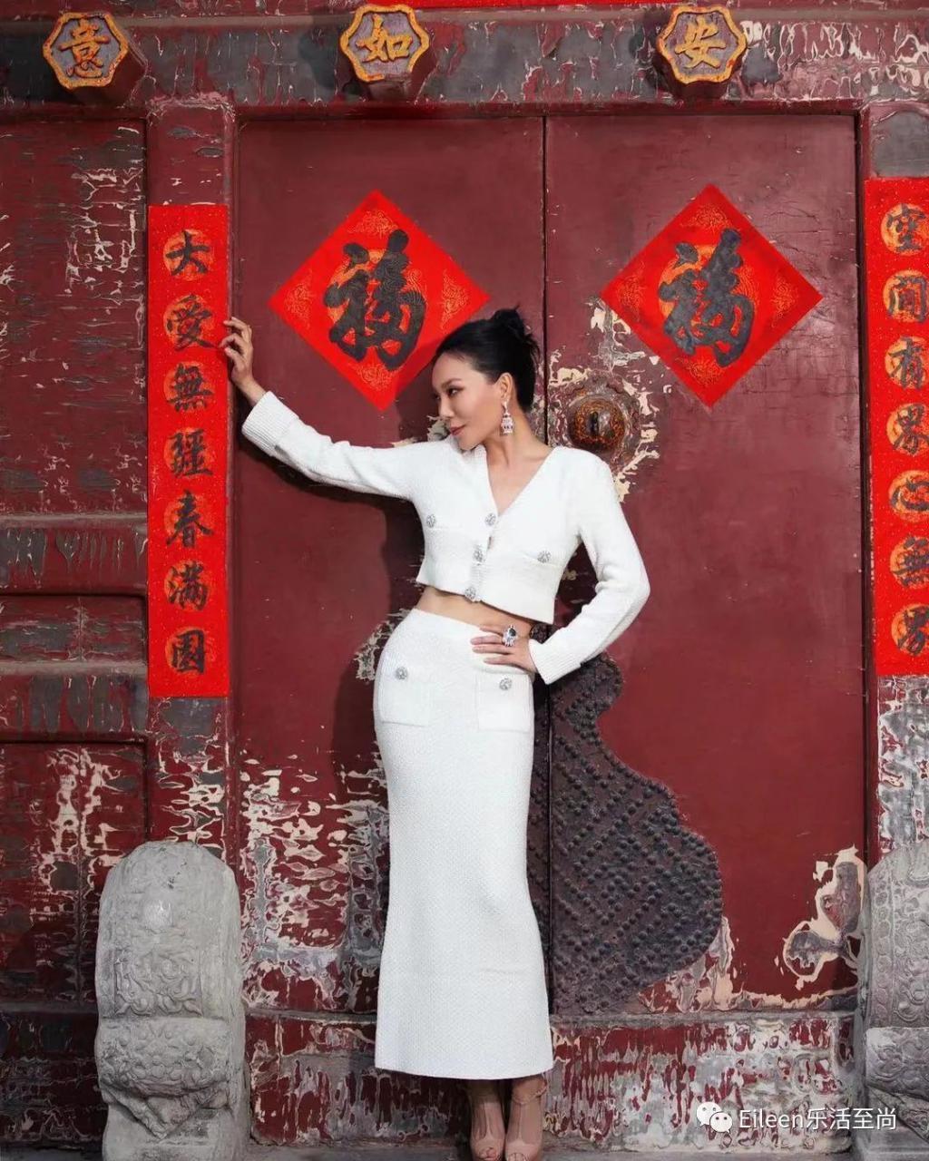 奶茶妹妹都给她让位？第一名媛回归京圈现在怎么样？