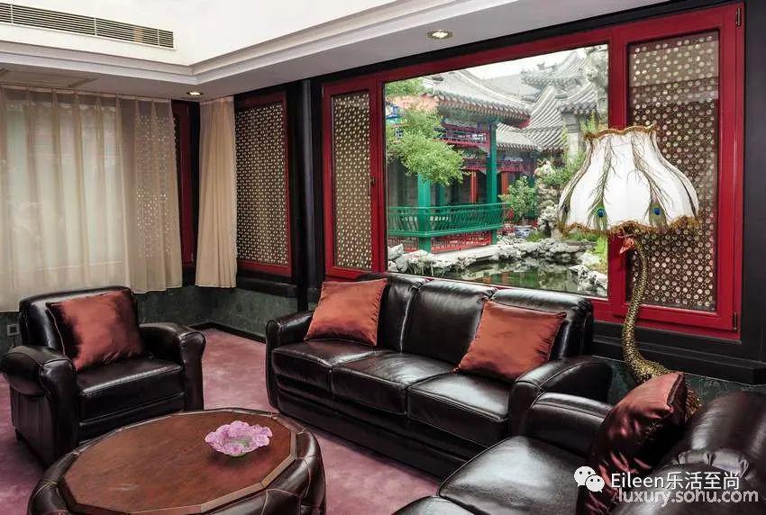奶茶妹妹都给她让位？第一名媛回归京圈现在怎么样？