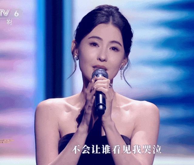 ​顶级骨相也就她了！张柏芝张馨予同框，才知周星驰眼光多毒