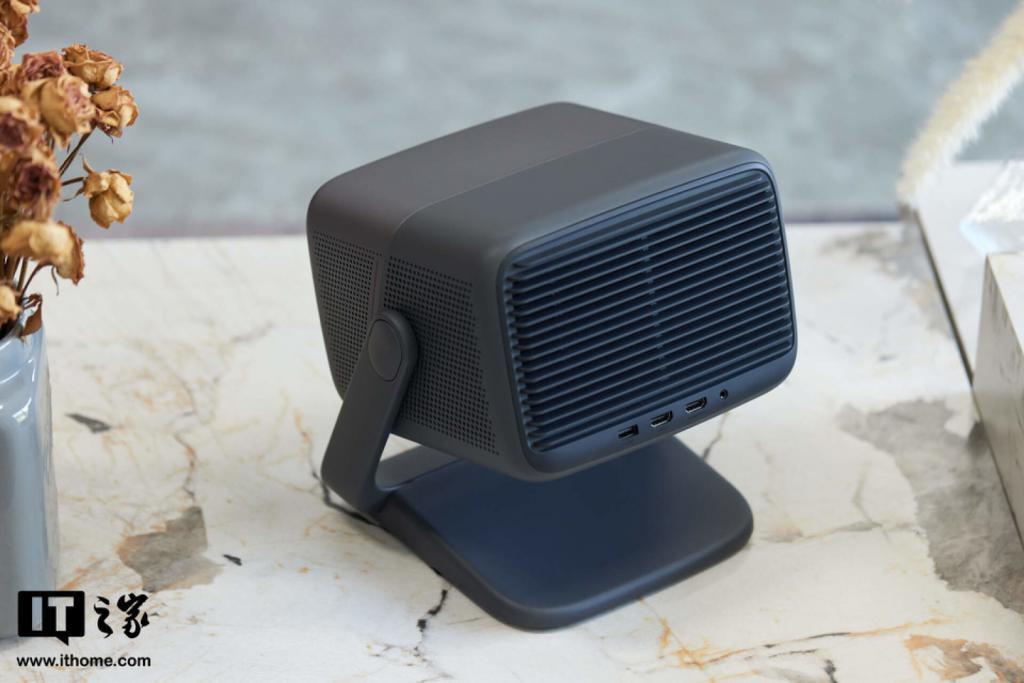 坚果 N1S Pro 4K 体验:除提亮升级 4K 外,正面挑战散斑解决散斑