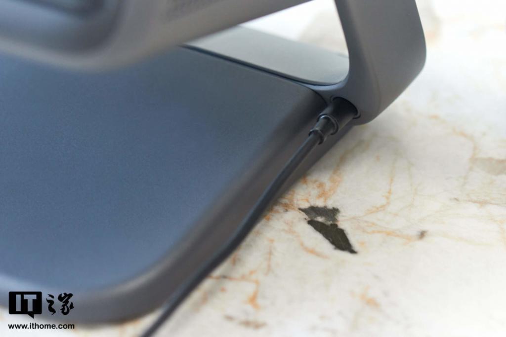 坚果 N1S Pro 4K 体验:除提亮升级 4K 外,正面挑战散斑解决散斑