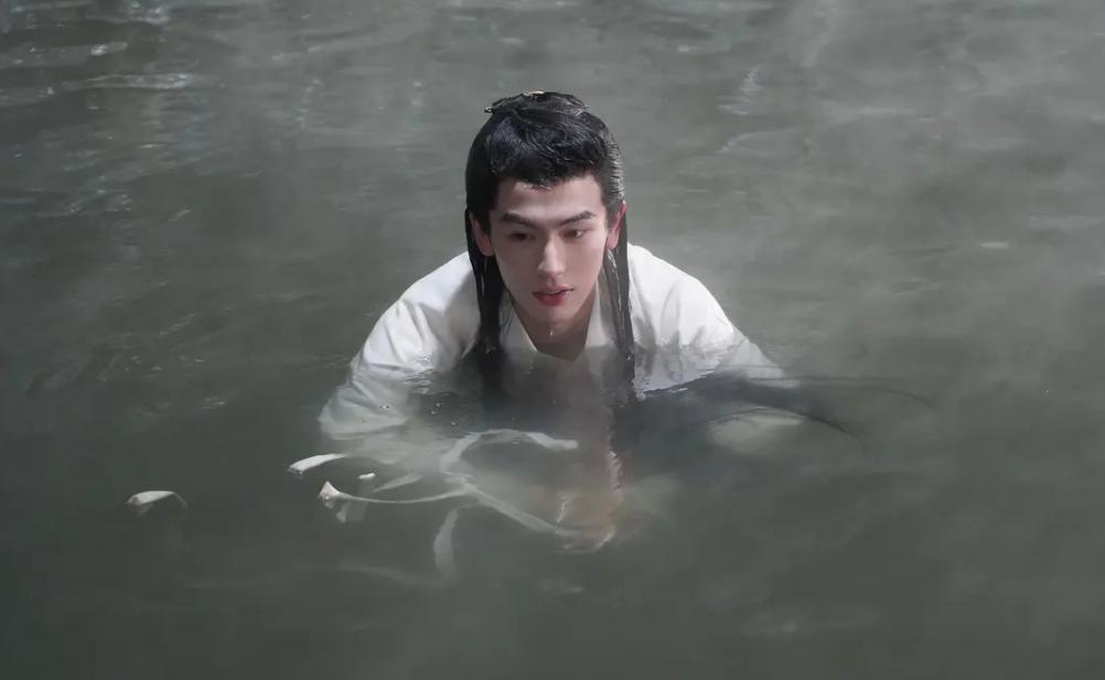 ​郭敬明这是拍了一部《小时代5》啊