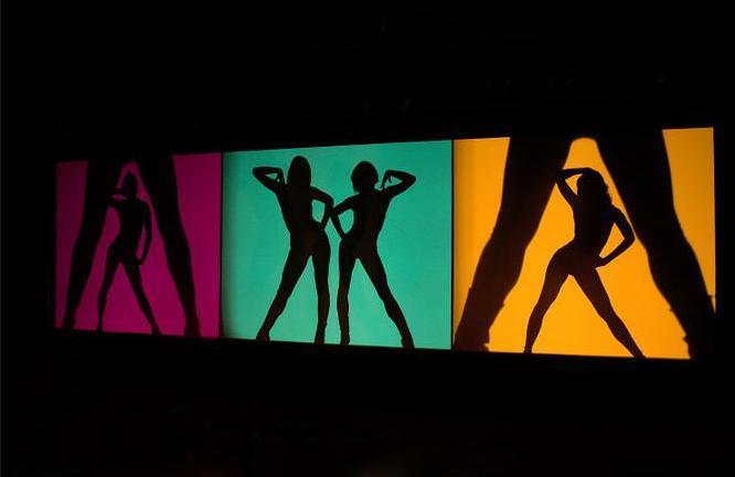 顶流女星「下海」，被骂疯了