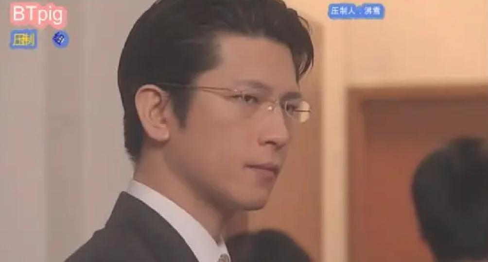 看不下去了，真的好辣眼！