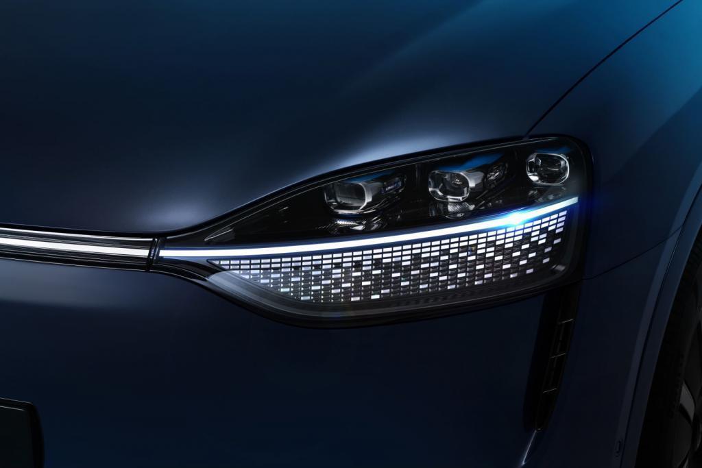 问界M9全景智慧旗舰SUV即将正式上市