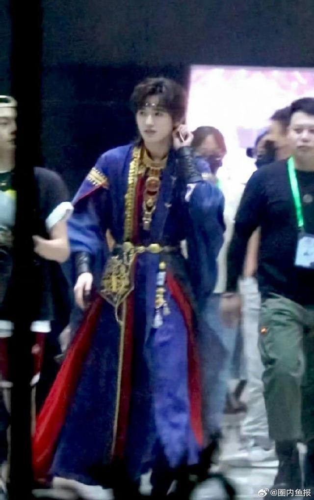 《王牌对王牌》路透 唐嫣关晓彤宋亚轩古装造型惊艳