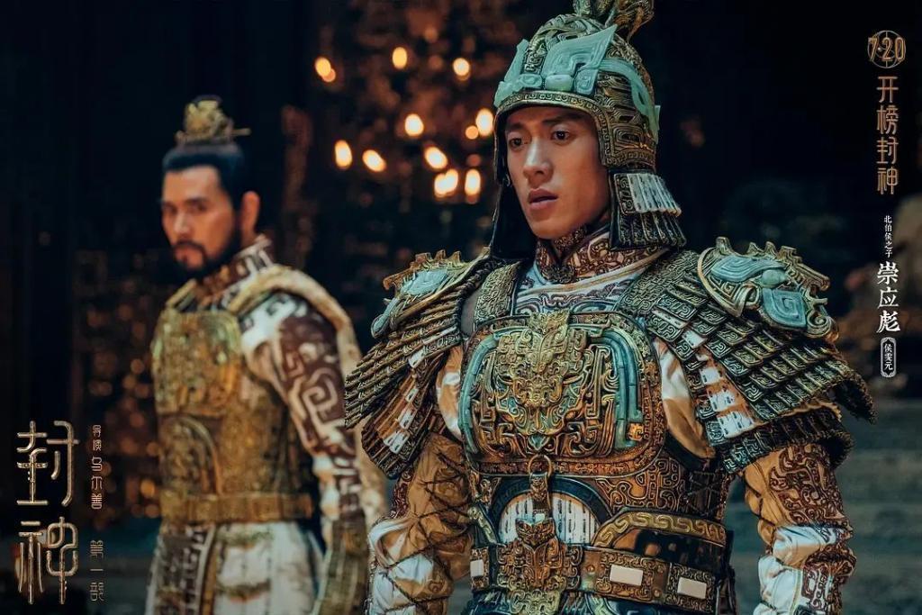服了,她的每一任男友都好帅……