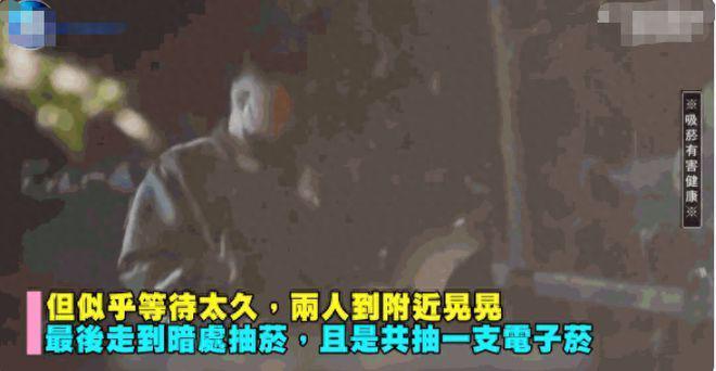 欧弟深夜买醉，蹲路边抱柱子显凄惨，前妻刚被拍与小鲜肉暧昧