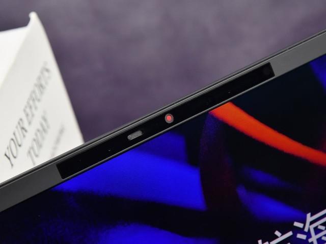 1.1kg超轻Evo认证商务本 宏碁TravelMate航海家P6评测