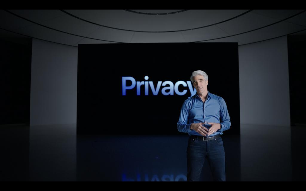 对话苹果软件工程高级副总裁 Craig Federighi：最好的安全就像安全气囊