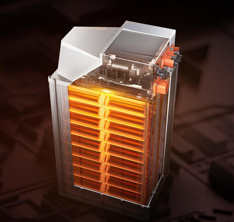 5.18 万元，雅迪飞越 FD9 旗舰电动摩托车发布