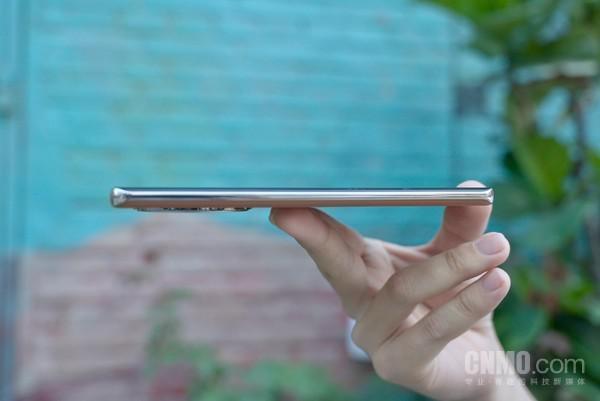 OPPO A2 Pro评测：软硬实力俱强 给你更耐用持久的体验