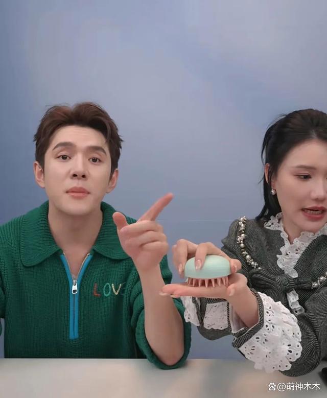 老牌国货销量暴涨！李佳琦疑似急了，狂卖特价商品挽救局面