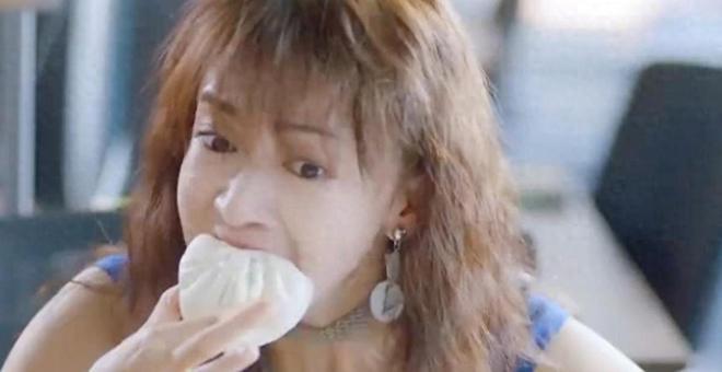 不会演别尬演！《西出玉门》倪妮一出手，让观众看清假吃有多离谱