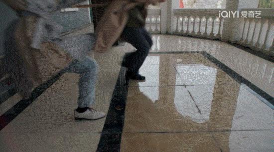 烂到好笑，央视也没办法挽救它