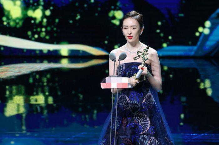 由造型引发舆论战：杨紫被疑爆剧不断、0拿奖？顶流转型遇困局