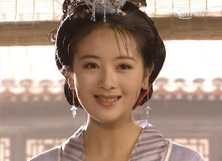 她能翻红，是内娱最大的悲哀
