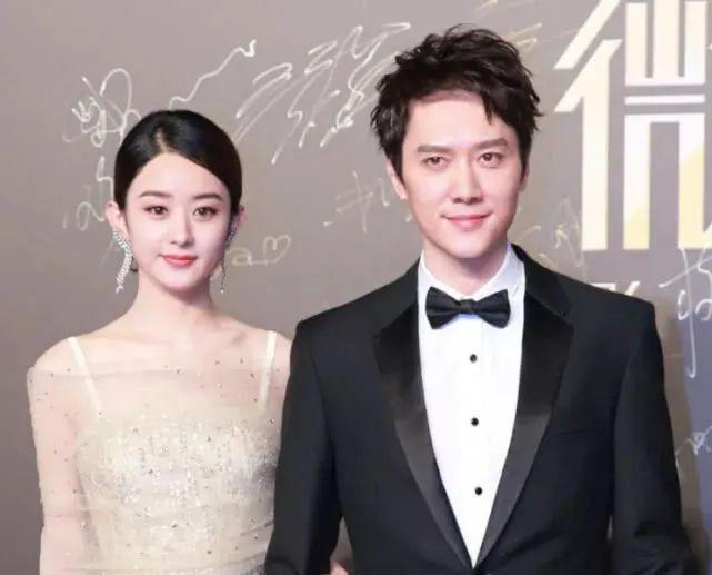 直播像小学生，44岁的冯绍峰，还没走出幼时的乖乖男光环