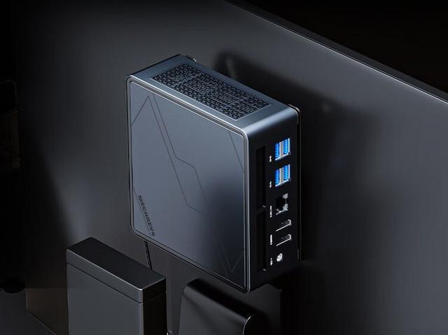 锐龙7标压处理器加持 支持USB4一线连 这是3K以内性价比最高的迷你电脑