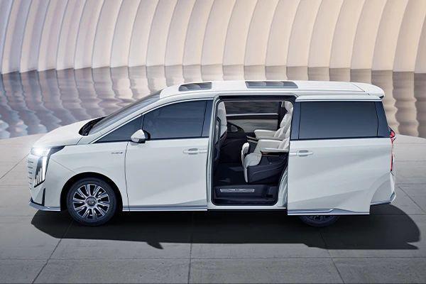 新能源 MPV 怎么就火了！