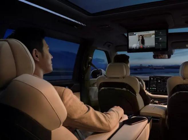 新能源 MPV 怎么就火了！