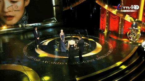 逼急章子怡的，不是舒淇张子枫