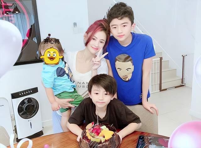 孙东海回应和张柏芝抢抚养权之事 两人曾多次同框