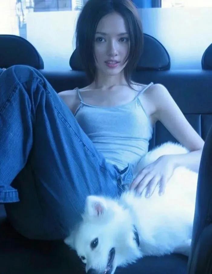 郭碧婷的神颜消亡史