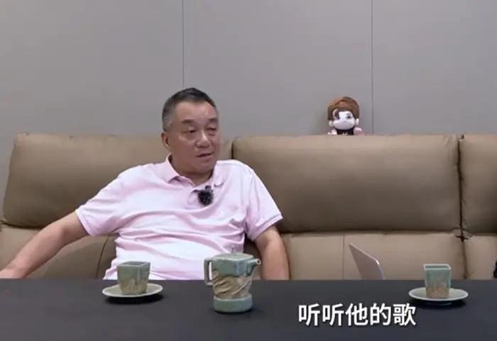 乔任梁去世7周年，陈乔恩和乔任梁父母一同扫墓代尽孝心