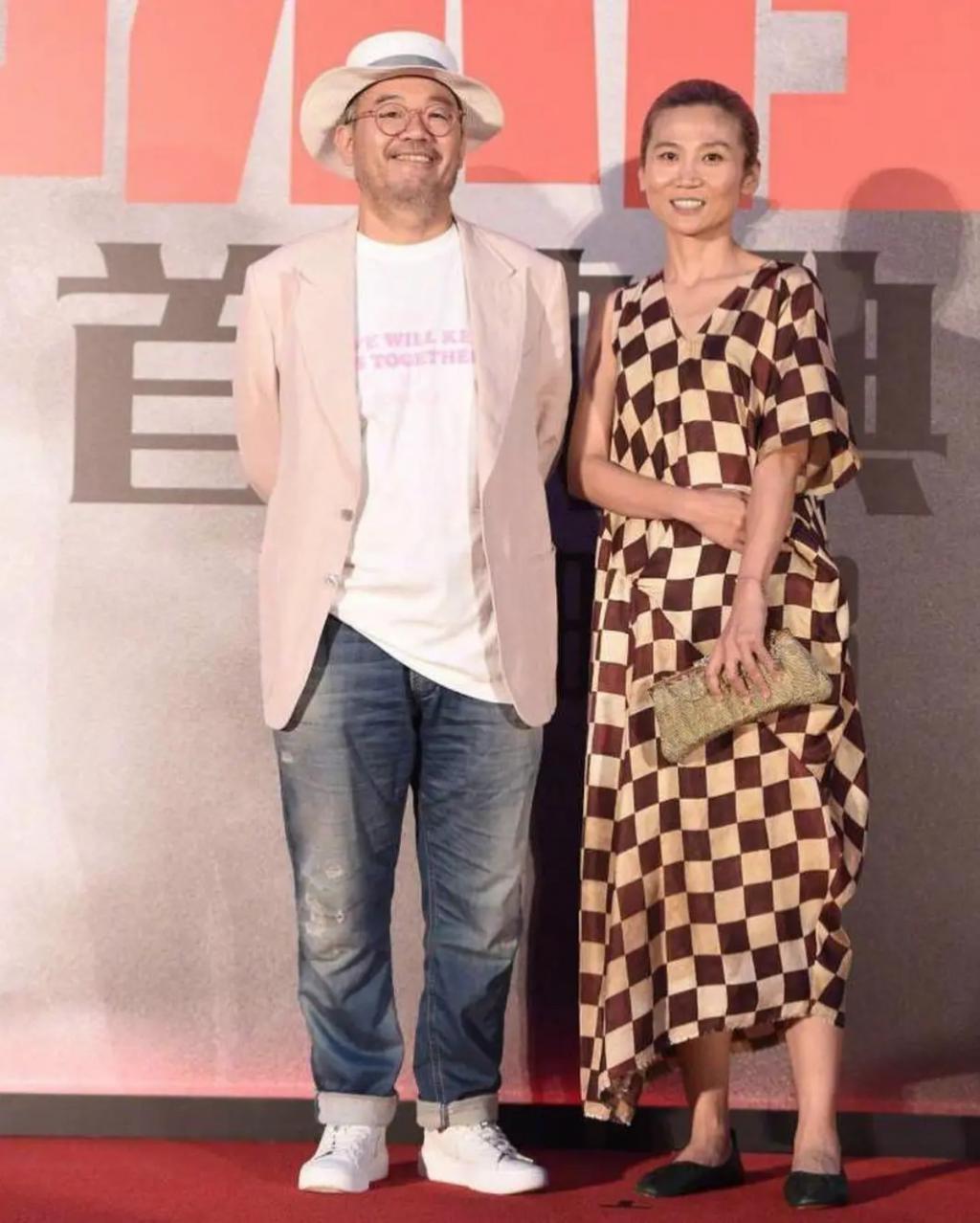 李亚鹏景岗山合体卖货，王菲率领的“六年一班”境遇大不同