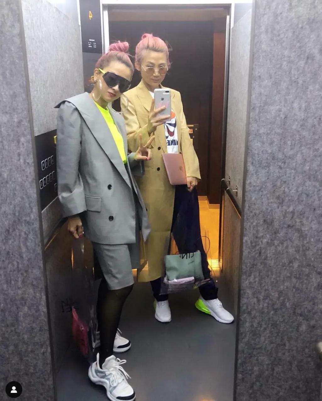 李亚鹏景岗山合体卖货，王菲率领的“六年一班”境遇大不同