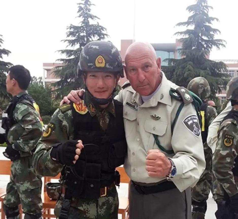 十年前真没想过还有羡慕她的一天…