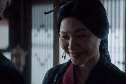 不敢想象她要是塌了…