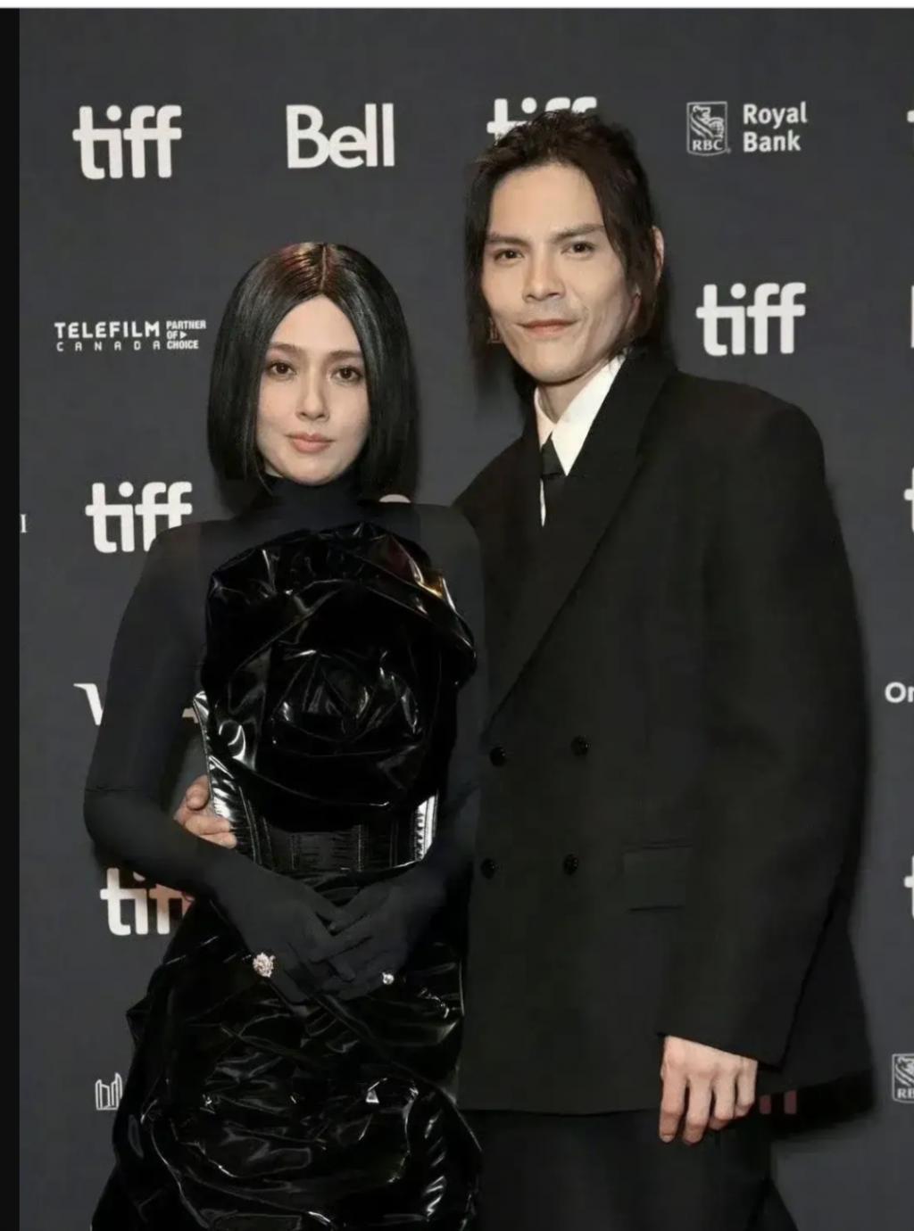 多伦多红毯：郭碧婷像向太，最风光的是这两个男人