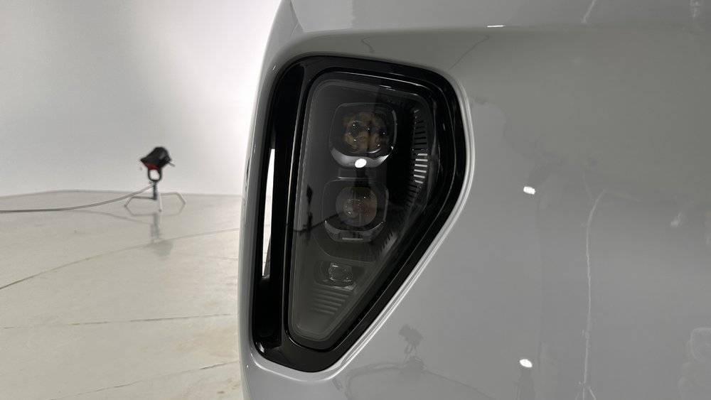 打完牌的蔚来，脱险了吗？